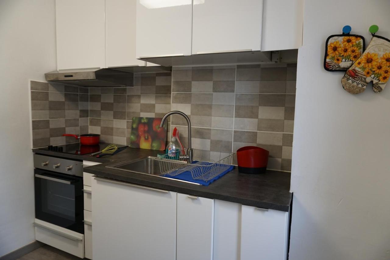 Apartment Bel Spacieux Bien Situe Parking Gratuit *